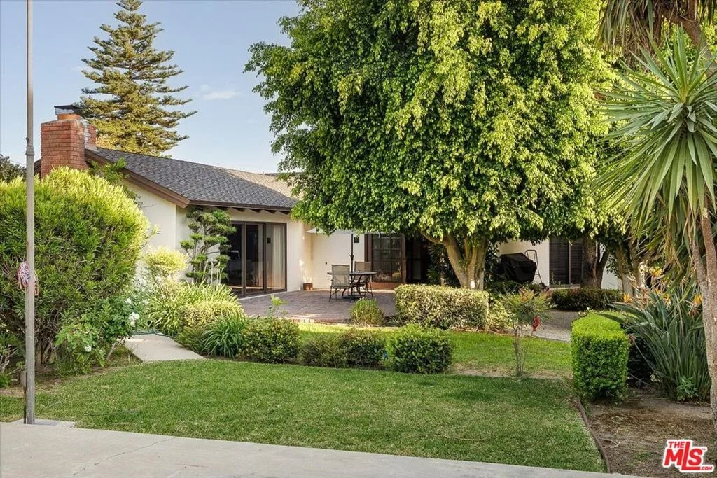 Photo of 8229 Davista Drive
