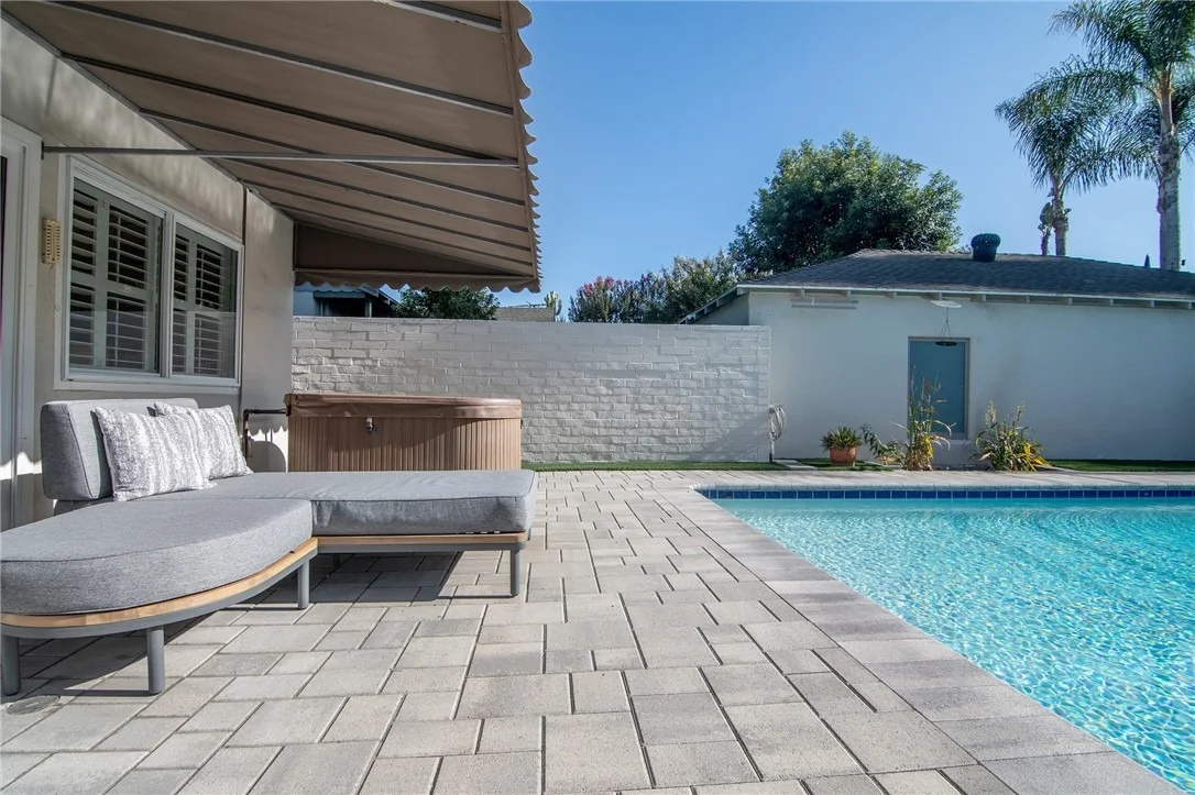 Photo of 405 N Griffith Park