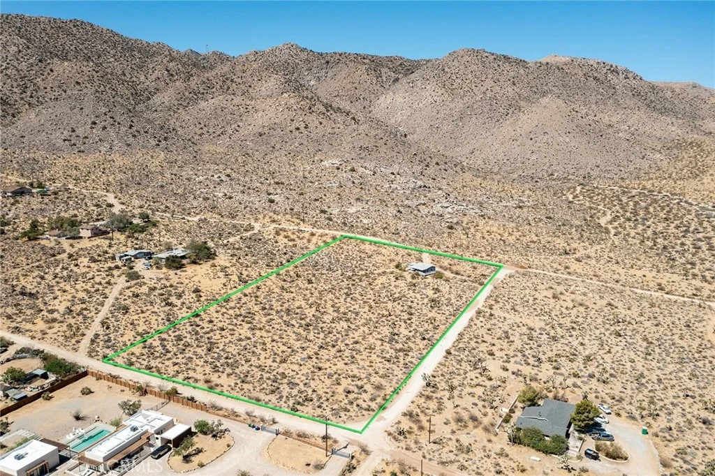Photo of 8421 Sunset Road