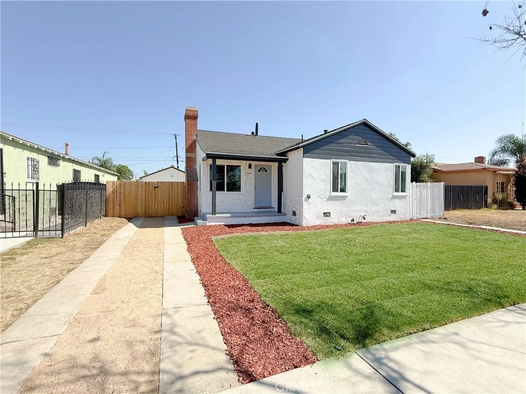 Photo of 1143 E 150th Street