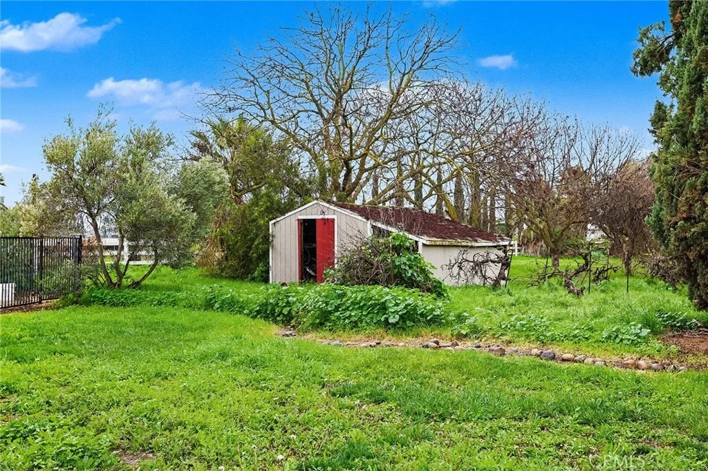 Photo of 23457 Currier Drive