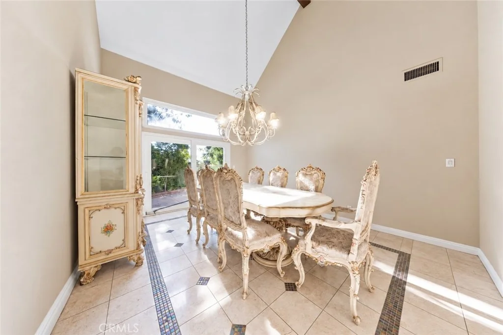 Photo of 2127 Canyon Road