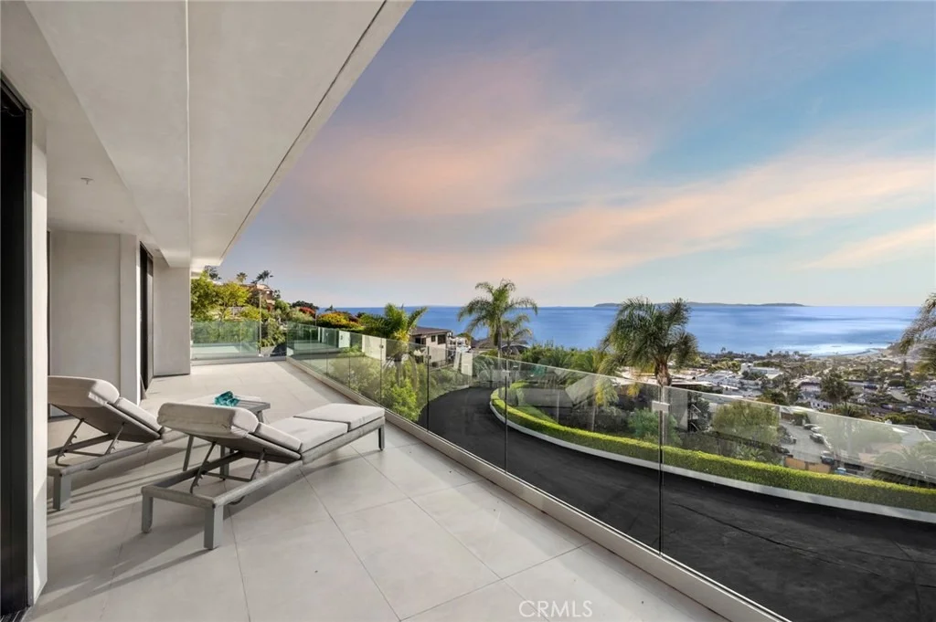 Photo of 654 Canyon View Drive