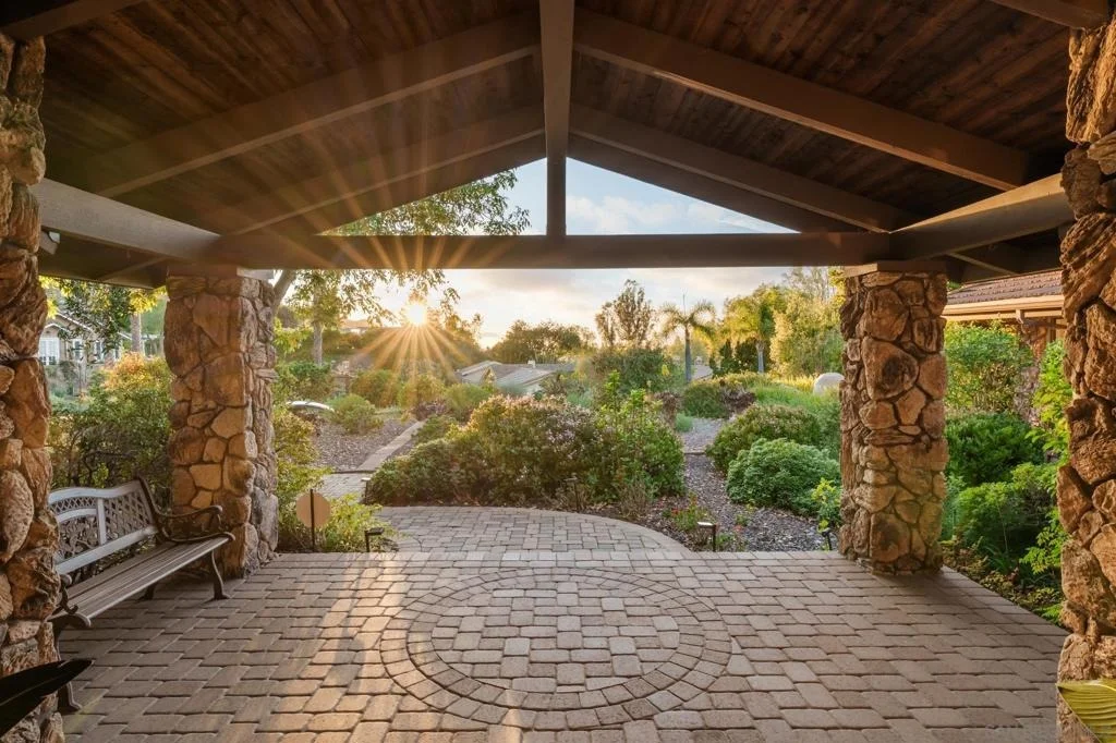 Photo of 15943 Ranch Hollow Rd
