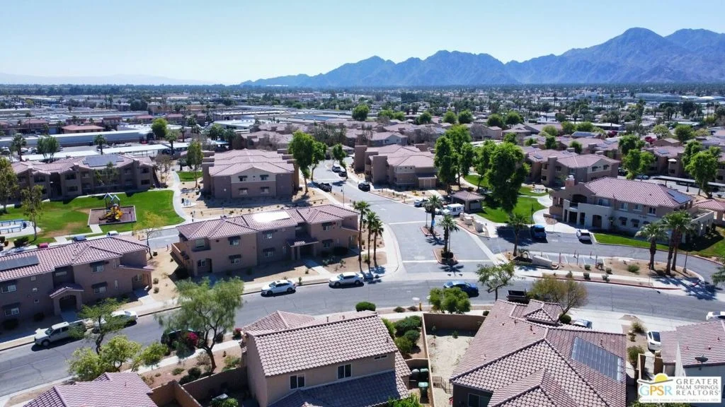 Photo of 74569 Falcon Lane