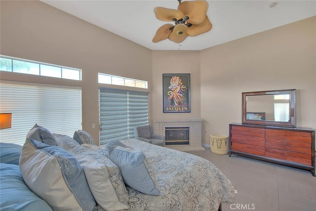 Photo of 16049 Pinnacle