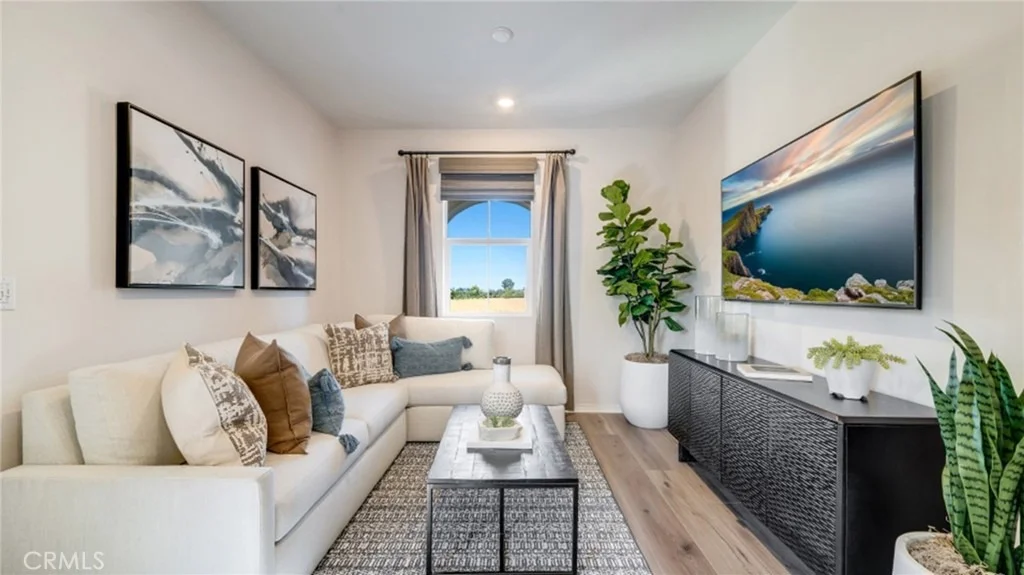 Photo of 297 Grand Sky Lane