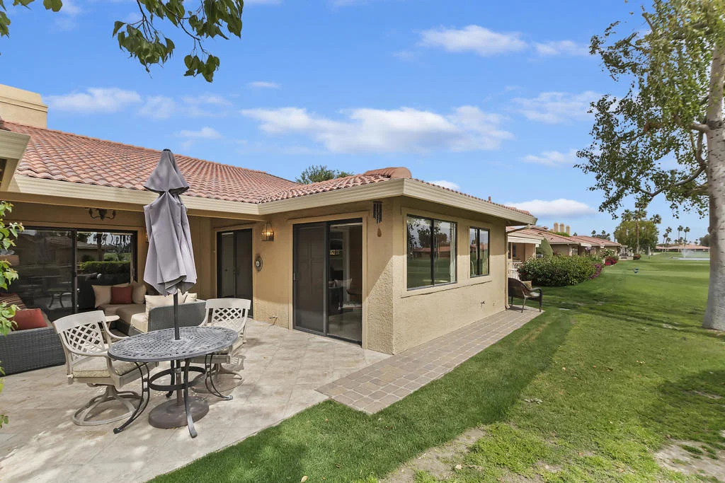 Photo of 6 Maximo Way
