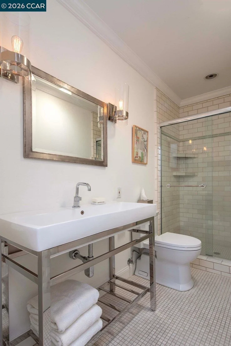 Photo of 42 Brookside Rd