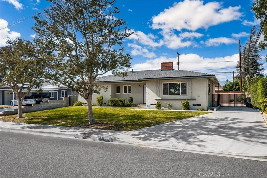 Photo of 5590 Cambridge Street