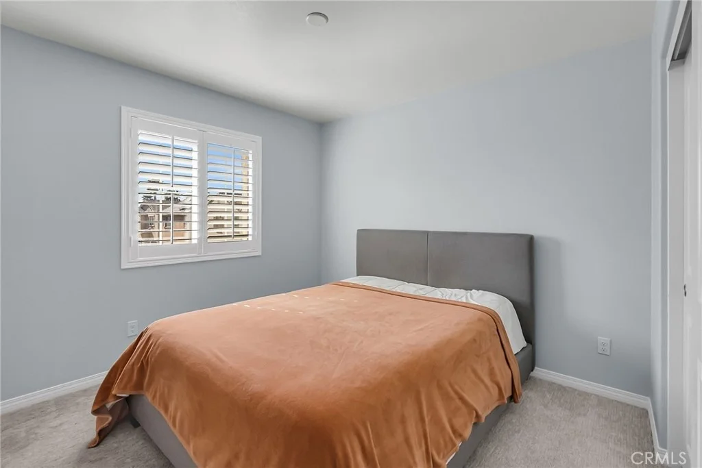 Photo of 16064 Symphony Lane