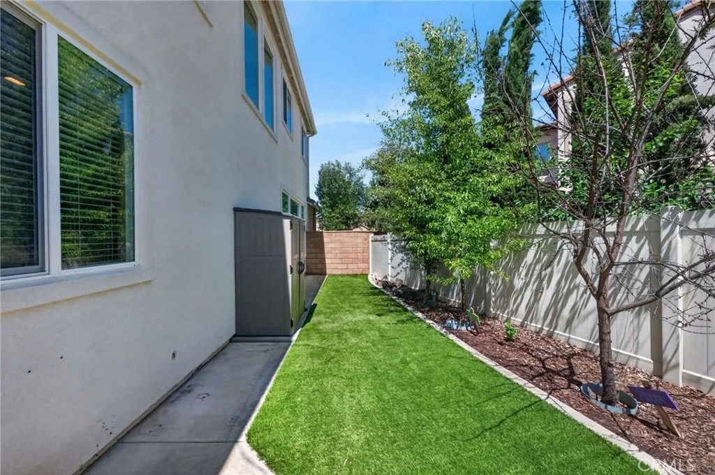 Photo of 32183 Elk Grove
