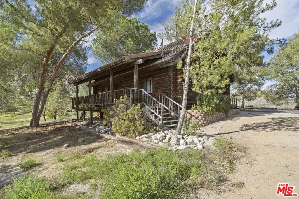 Photo of 36880 E Benton Road