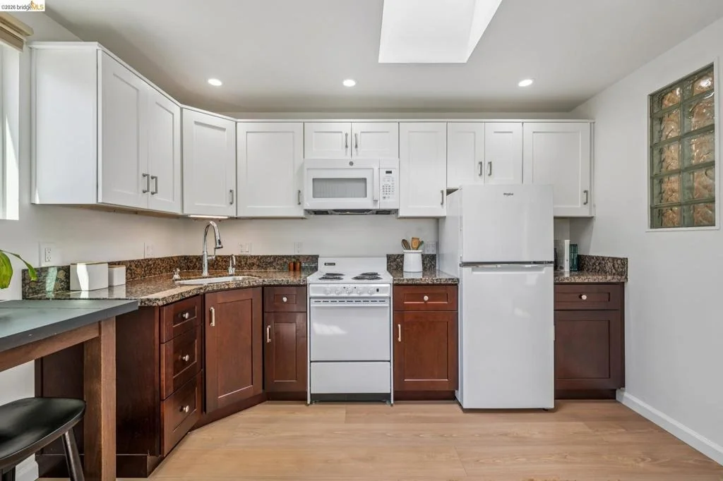 Photo of 930 Richmond St