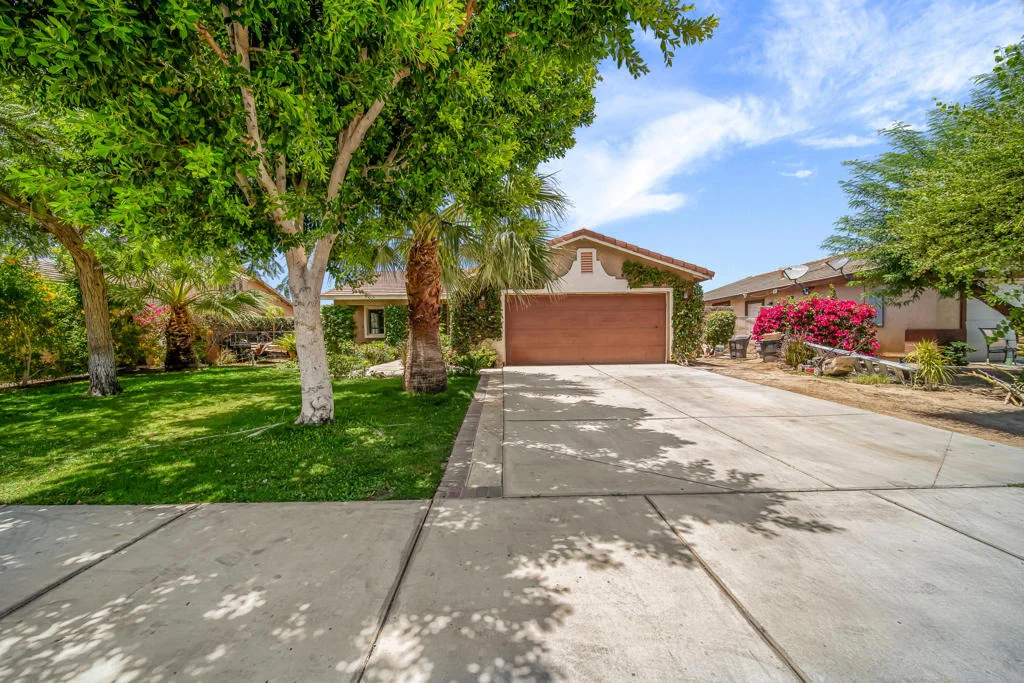 Photo of 52845 Calle Joyce