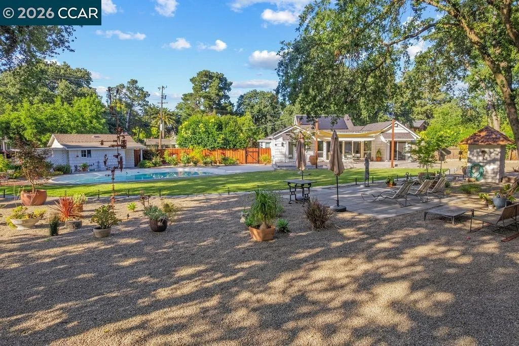 Photo of 1409 Walden Rd