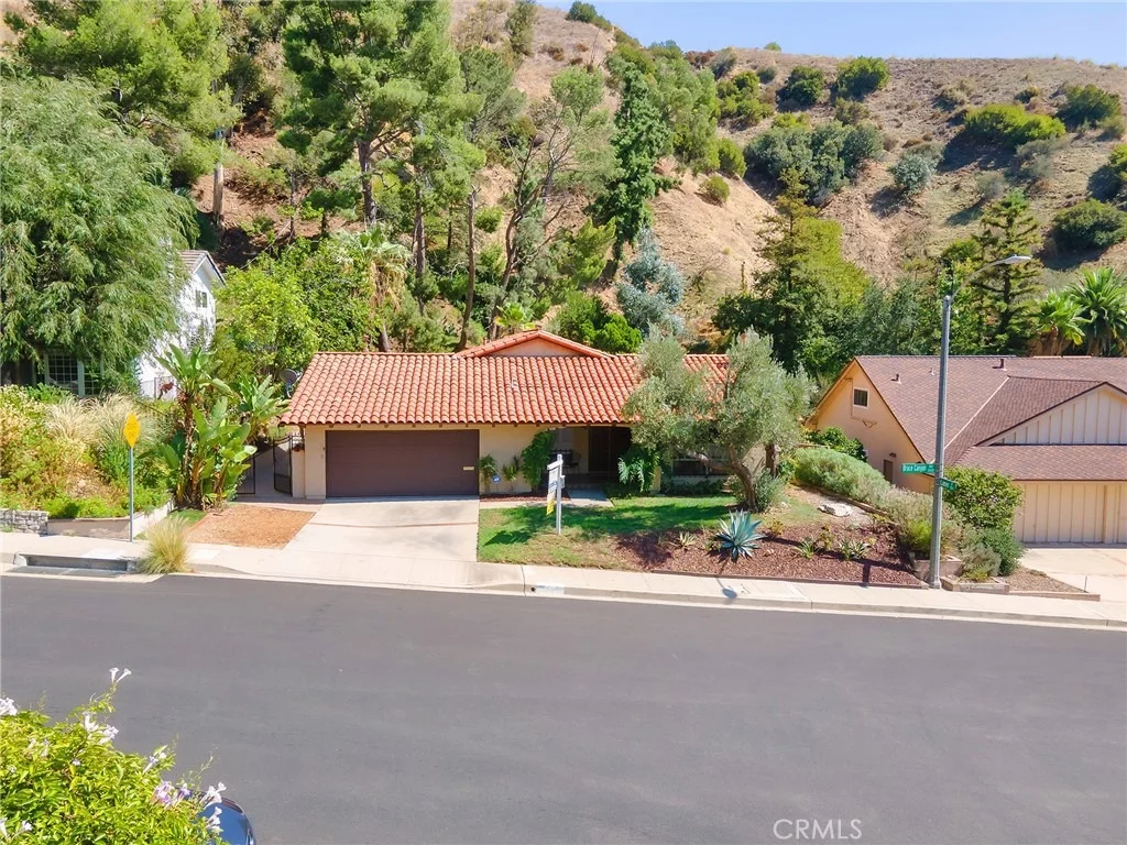 Photo of 3400 Brace Canyon Road