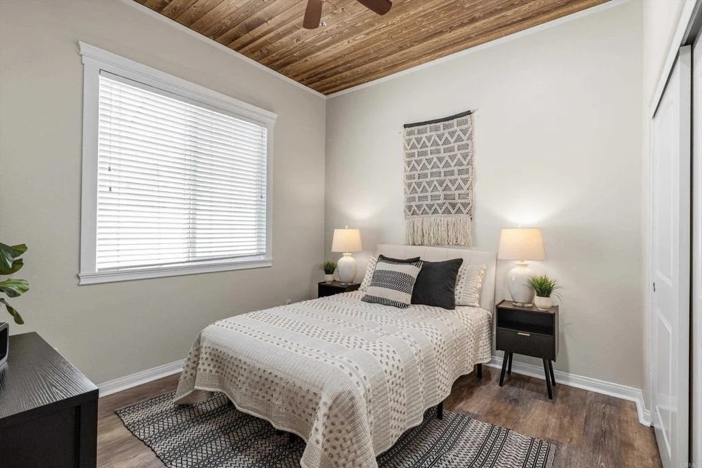 Photo of 1401 Pershing Road