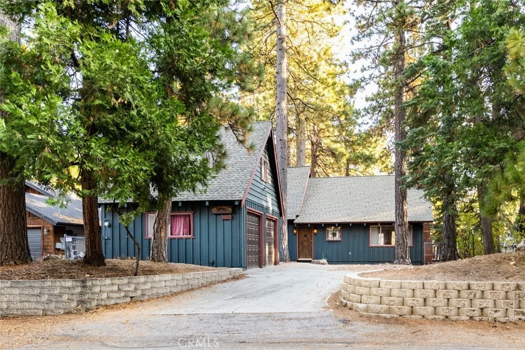 Photo of 31459 Onacrest Drive