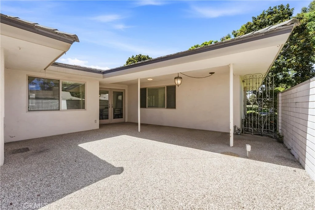 Photo of 17382 Jacaranda