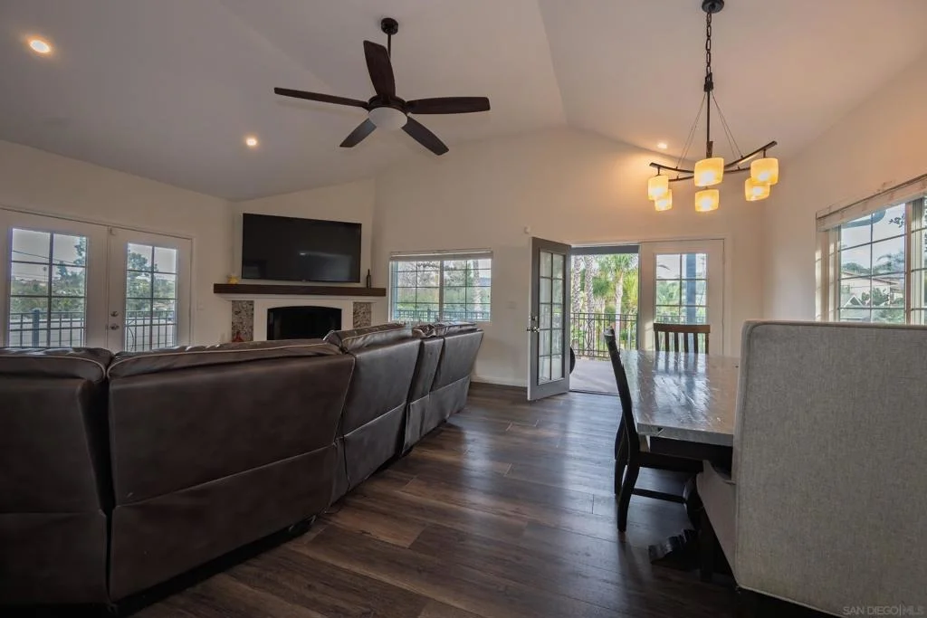 Photo of 444 Avalon Dr.