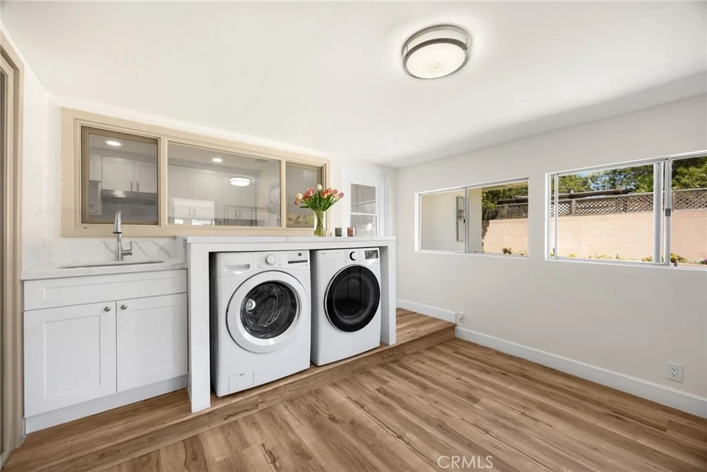 Photo of 1012 Maertin Lane
