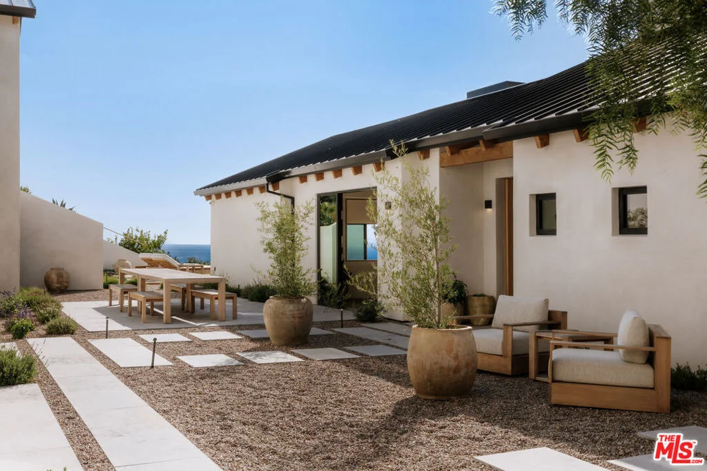 Photo of 5941 Trancas Canyon Road