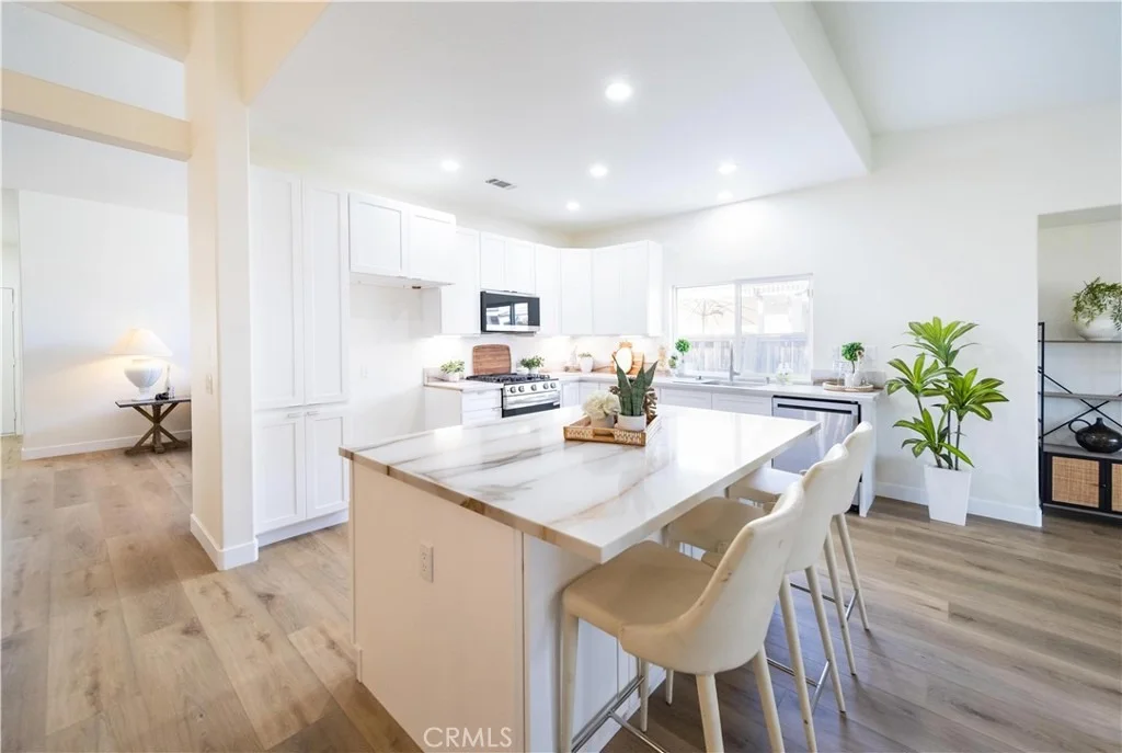 Photo of 32646 Iris Lane