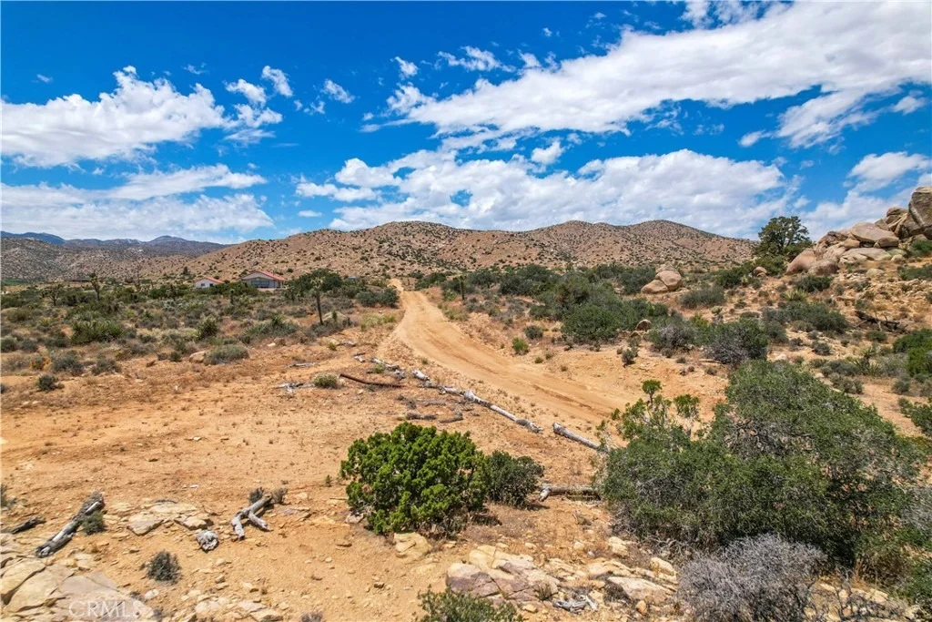 Photo of 51098 Geronimo Trail