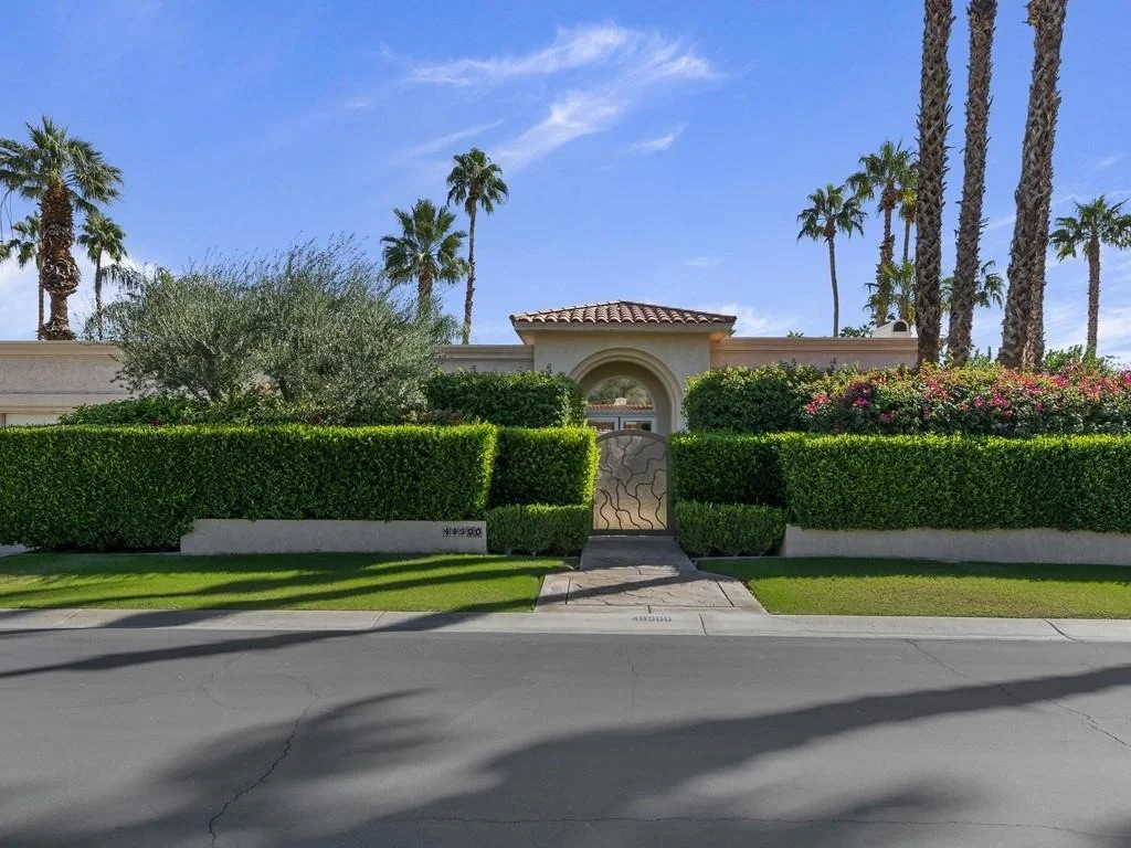 Photo of 48900 Avenida Anselmo