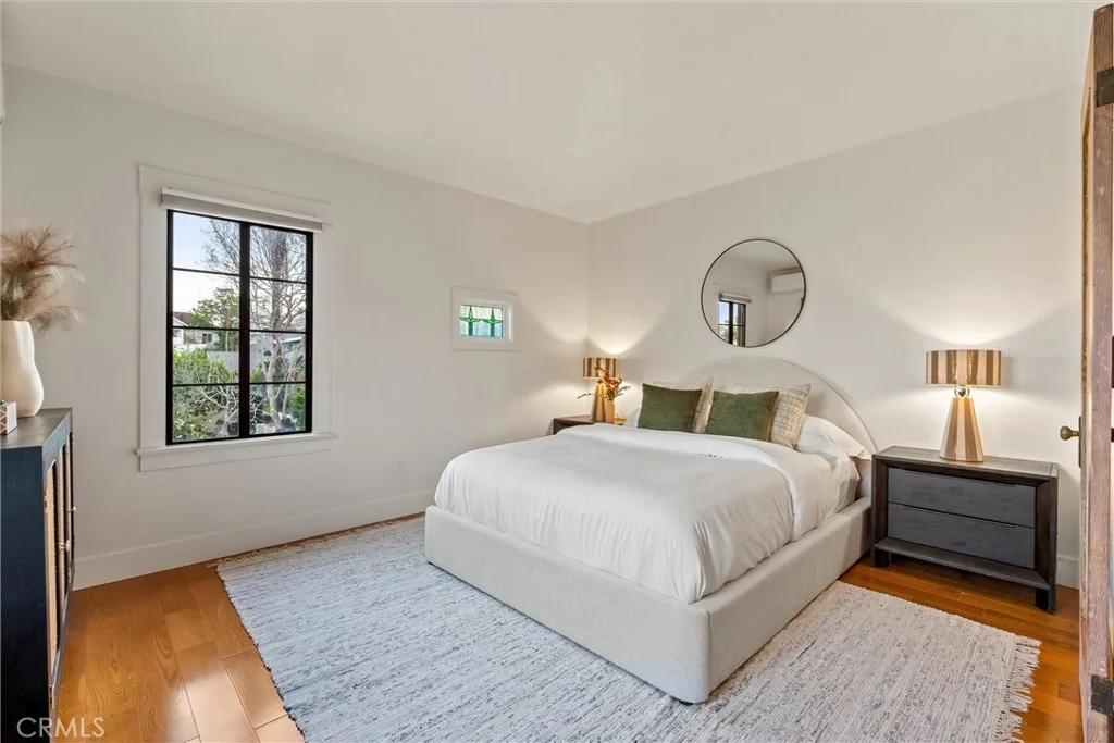 Photo of 6072 Delphi