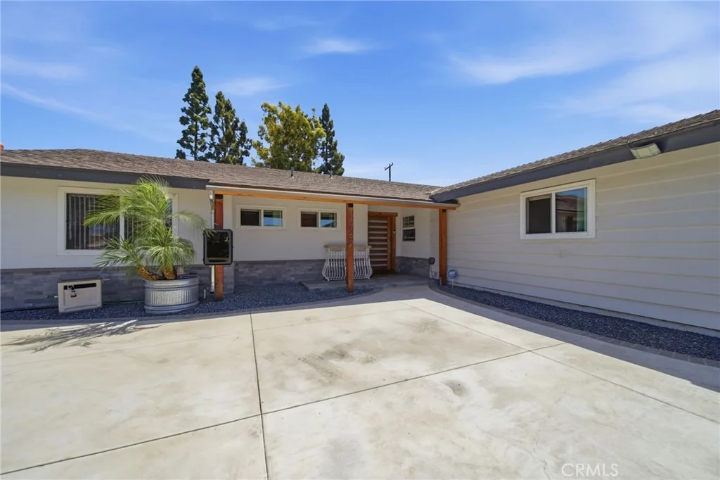 Photo of 14762 Carfax