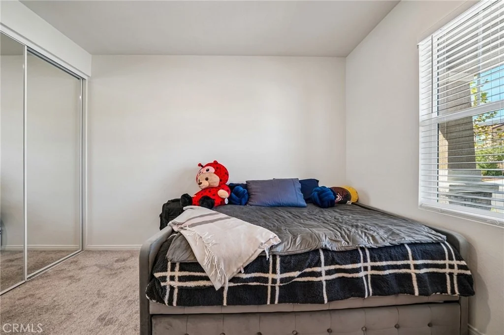 Photo of 4646 Florence