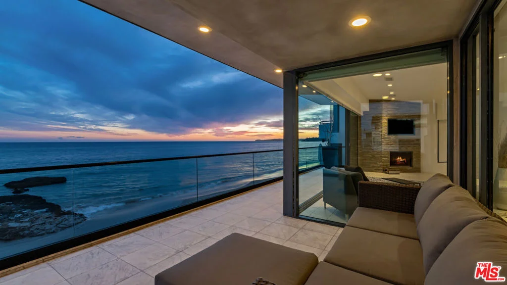 Photo of 25250 Malibu Road