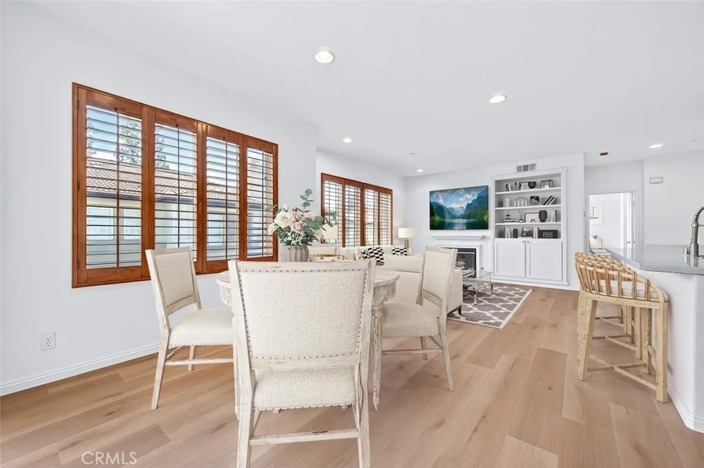 Photo of 447 Ridgeway
