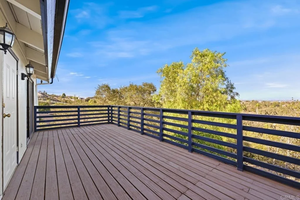 Photo of 335 Morro Hills Road