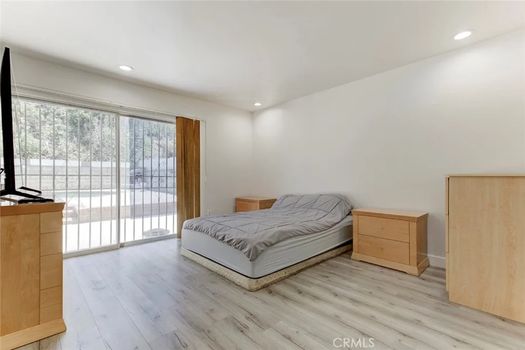 Photo of 6916 Estepa