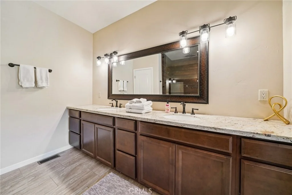 Photo of 26845 Modoc Lane