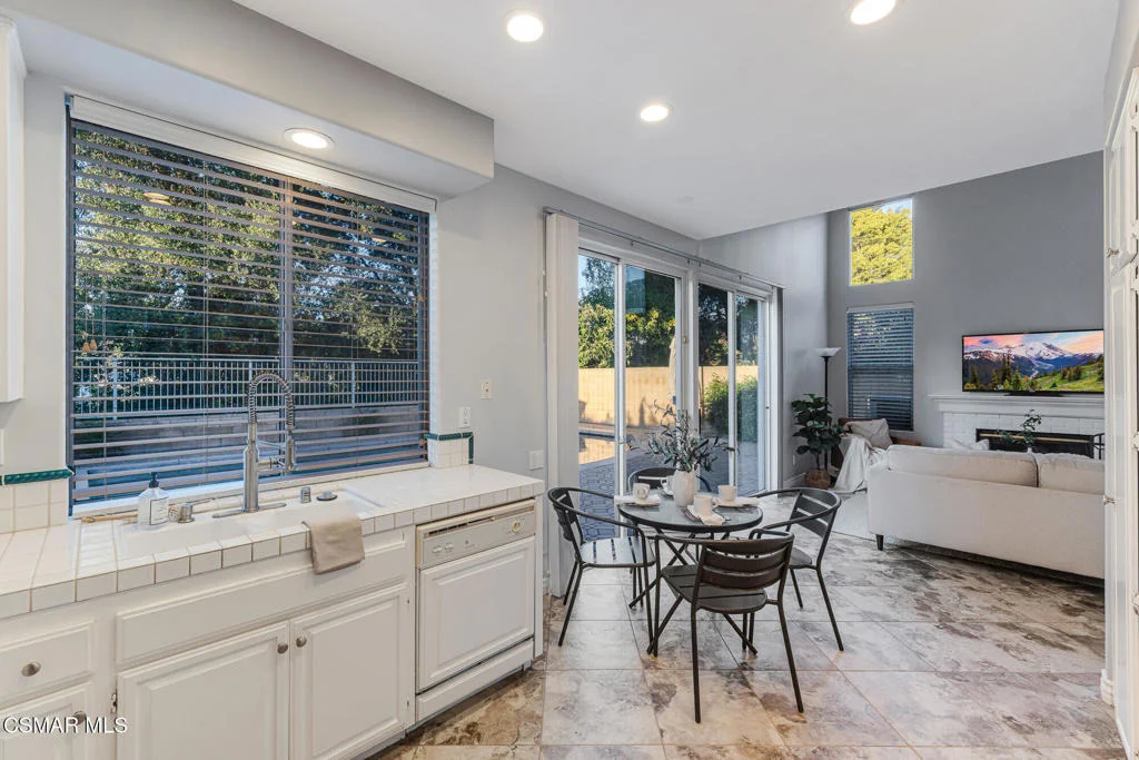 Photo of 3969 Sunsetridge Road