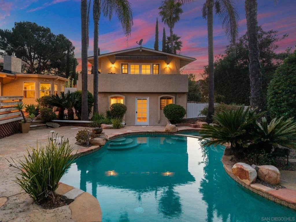 Photo of 12832 Stone Canyon Rd
