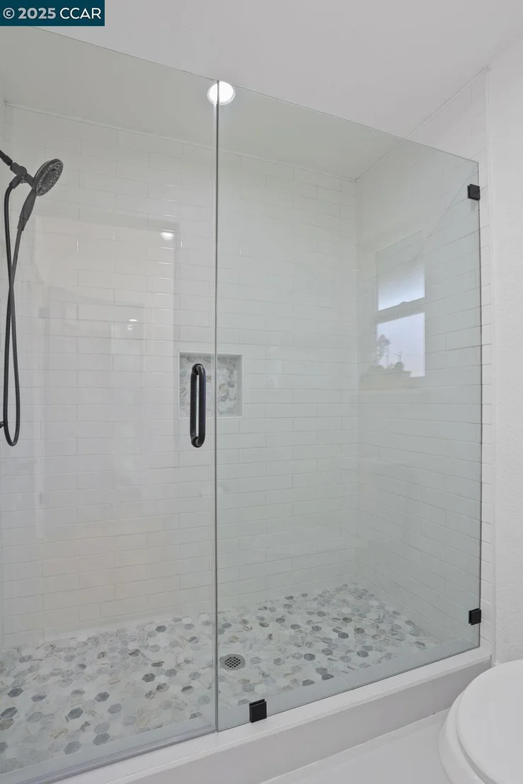 Photo of 5181 Winding Way