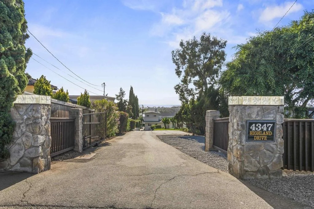 Photo of 4347 highland drive