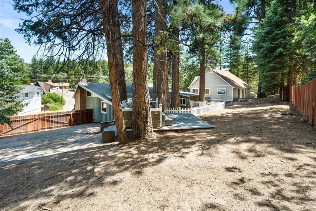Photo of 2170 Spring Oak