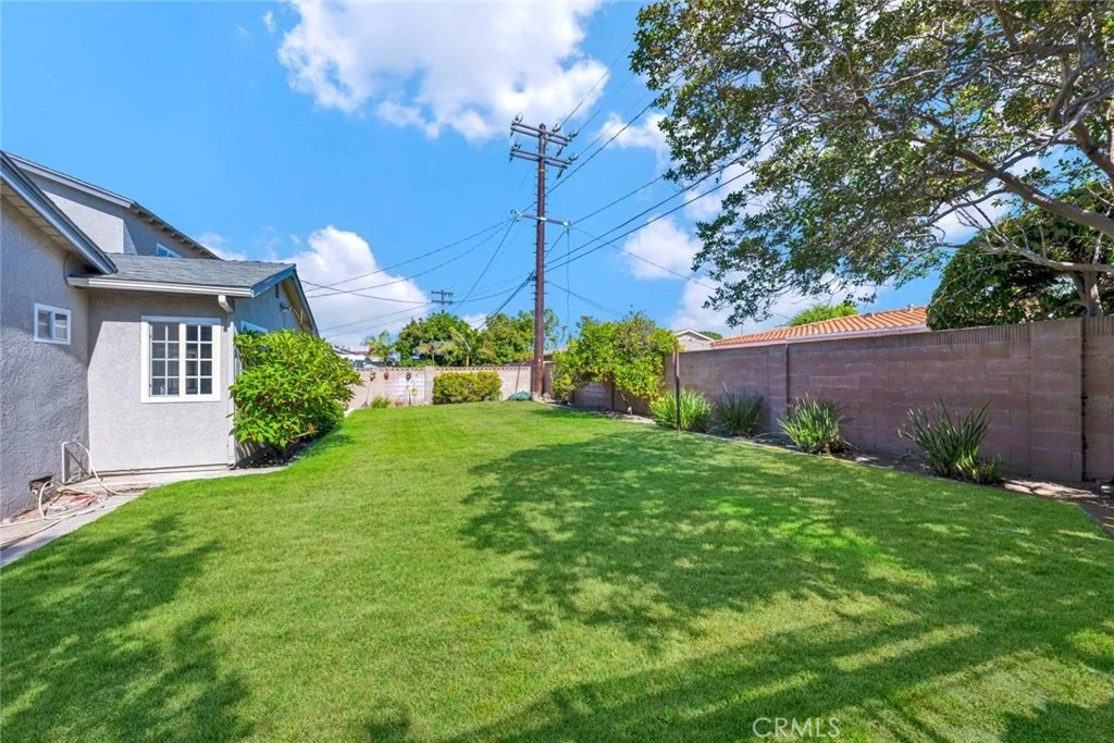 Photo of 3222 W Sunview