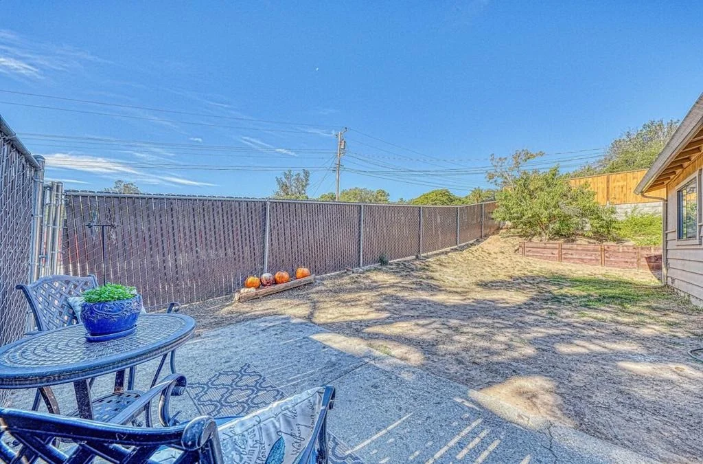 Photo of 7695 Pine Tree Way