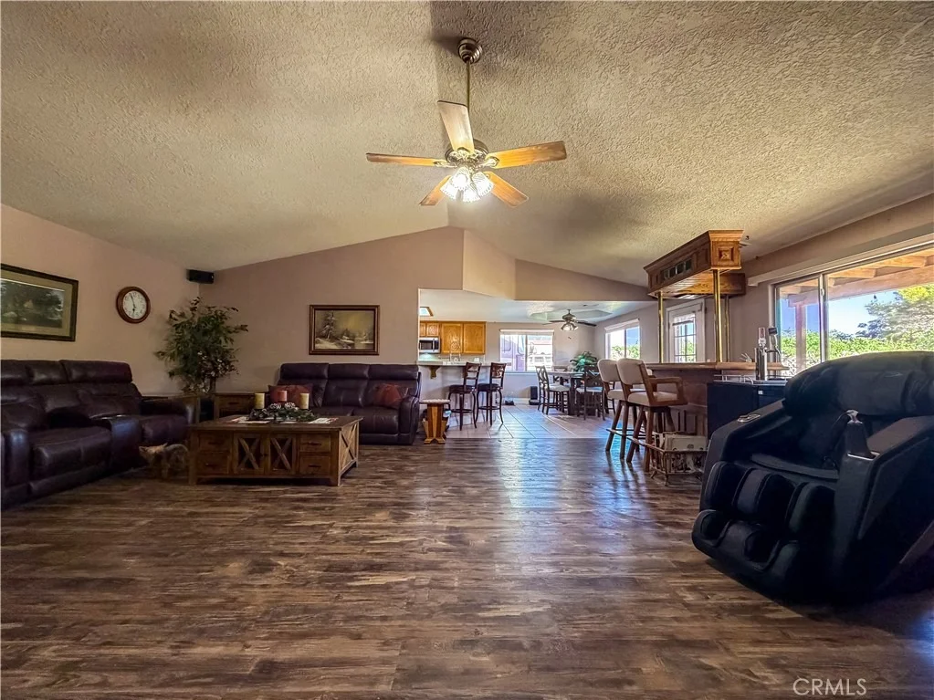 Photo of 10011 Solano