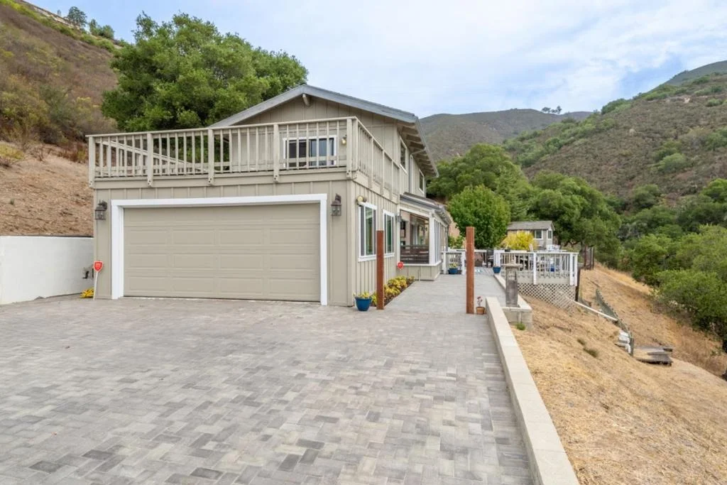 Photo of 13330 Middle Canyon Road