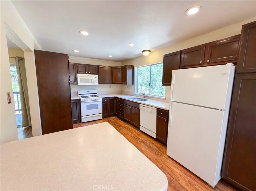 Photo of 21778 Ridge