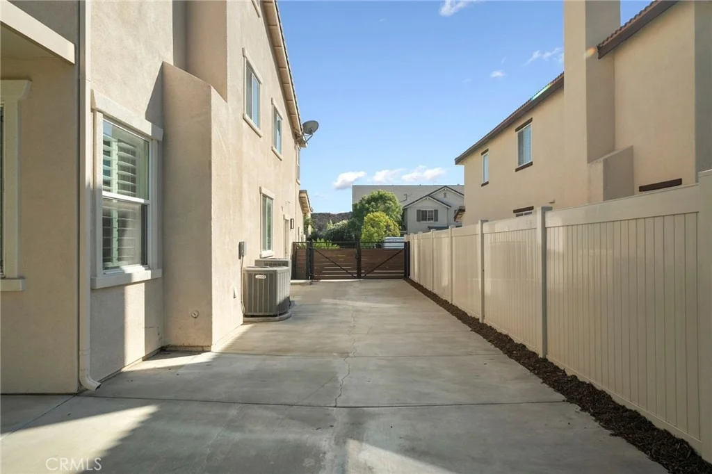 Photo of 34932 Middlecoff Court
