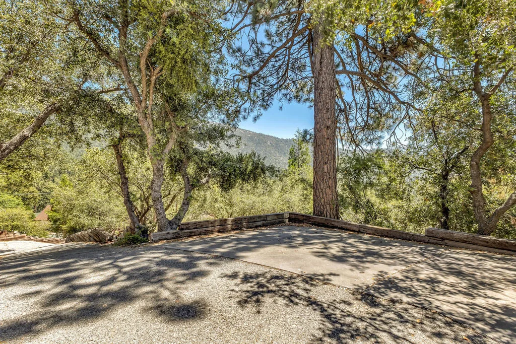 Photo of 54720 Falling Leaf Drive